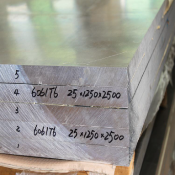 厂家直销 6061-T6国标铝板6061易加工铝板现货可切割贴膜拉丝铝板